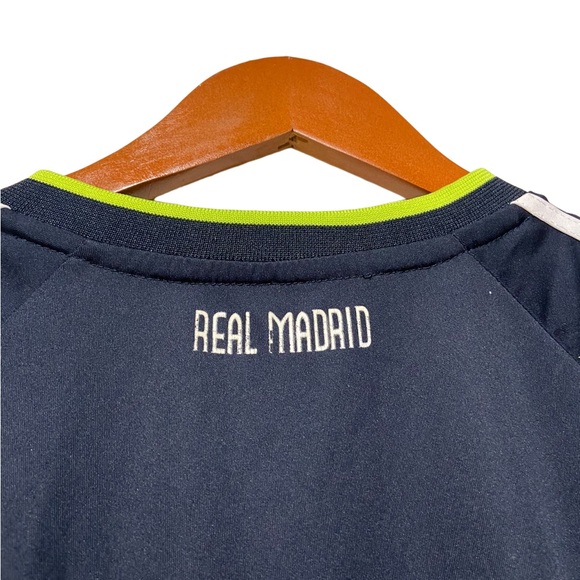 Real Madrid Football Soccer Jersey 2010-2011 Original Shirt Kit Size S Ronaldo - Picture 9 of 11